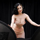 Dita Von Teese 