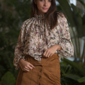 Flora Garai