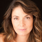 Gabriela Barros