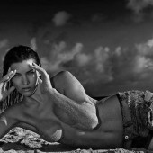 Gabriela Iliescu topless