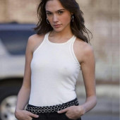 Gal Gadot 
