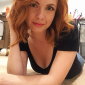 Galadriel Stineman hot