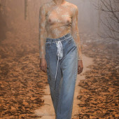Georgia Fowler c trou
