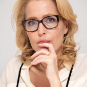Gillian Anderson