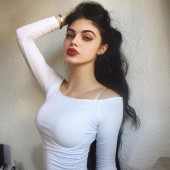 Gina Lorena koerper