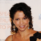 Gloria Reuben