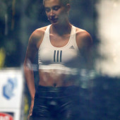 Hailey Bieber