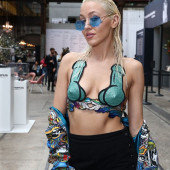 Imogen Anthony cleavage