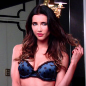 Jacqueline MacInnes Wood body