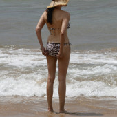 Jami Gertz body