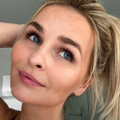 Jana Riva