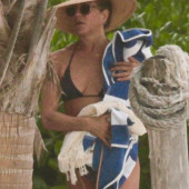 Jennifer Aniston