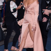 Jennifer Lopez oops