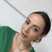 Jennifer Saro 