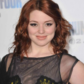 Jennifer Stone 
