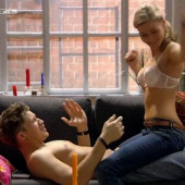 Jessica Ginkel sex szene