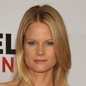 Joelle Carter