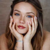 Julia Beautx