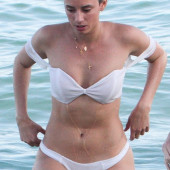Julz Goddard cameltoe