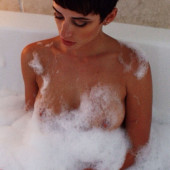 Julz Goddard naked