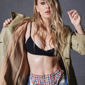 Kaley Cuoco