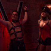 Kaley Cuoco sex scene
