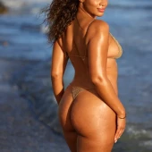 Kamie Crawford