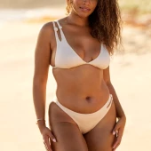 Kamie Crawford