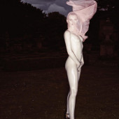 Karen Elson