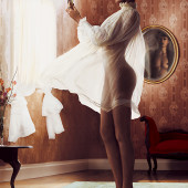 Karina Lombard playboy bilder