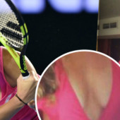 Karolina Pliskova oops