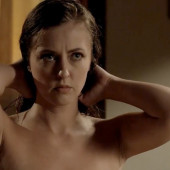 Katharine Isabelle