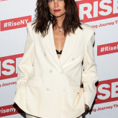 Katie Holmes