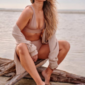 Katrina Scott 