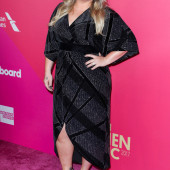 Kelly Clarkson