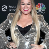 Kelly Clarkson