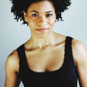 Kelly McCreary sexy