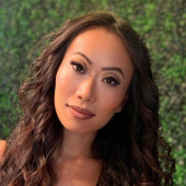 Kelly Mi Li