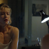 Kelly Rowan 