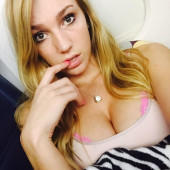 Kendra Sunderland