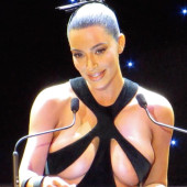 Kim Kardashian tits