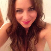 Kirsty Duffy leaked nudes