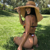 Kourtney Kardashian sexy