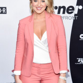 Kristen Ledlow 