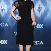 Kristen Schaal feet