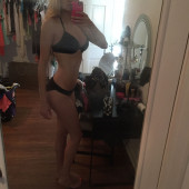 Krystal Gable body