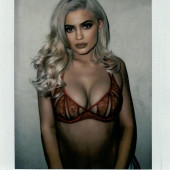 Kylie Jenner dessous