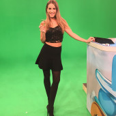 Lara Obersovszky oops
