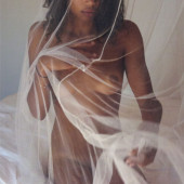 Laura Harrier nude