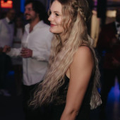 Laura Hink 
